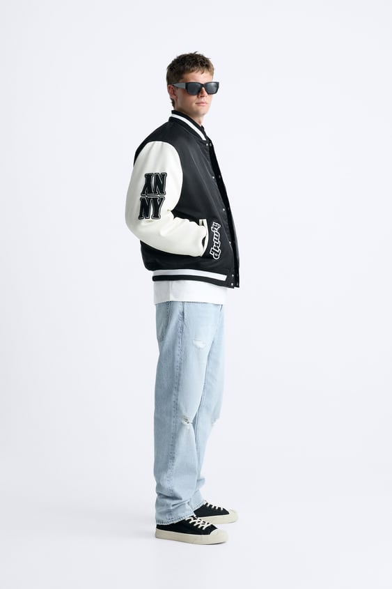 HOODED BOMBER JACKET - VARSITY JACKE